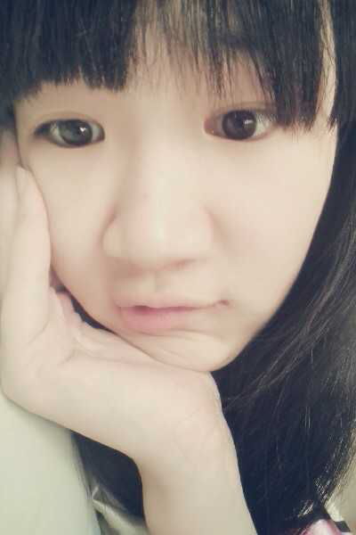 订婚的说说心情短语 订婚的说说心情短语